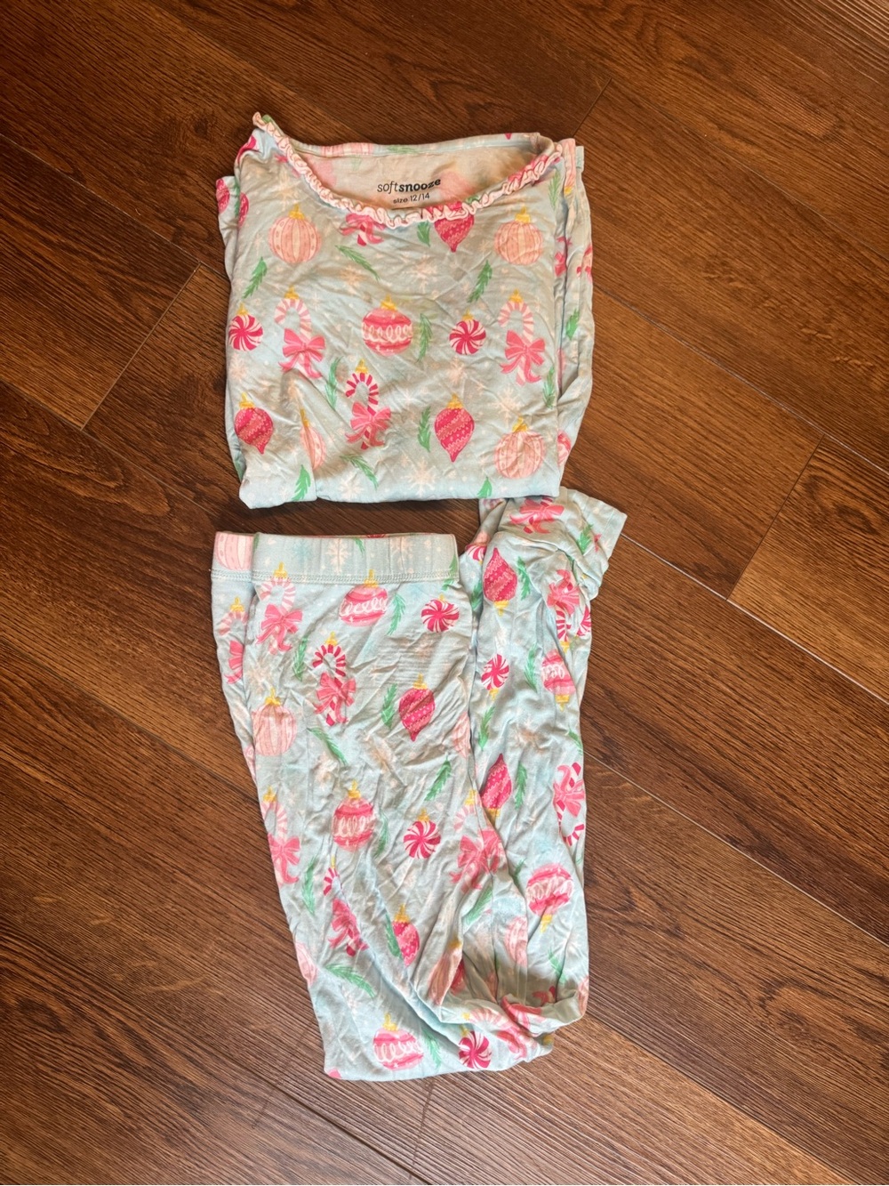 Softsnooze Girls' Light Blue Holiday Ornament Pajama Set